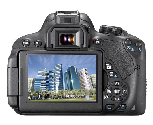 Canon EOS 700D SLR Camera Features